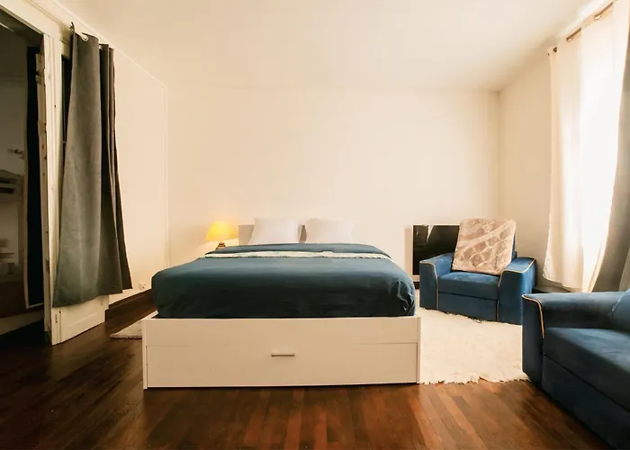 Havre De Avec Cour Parking & Wifi Gratuit * Saumur